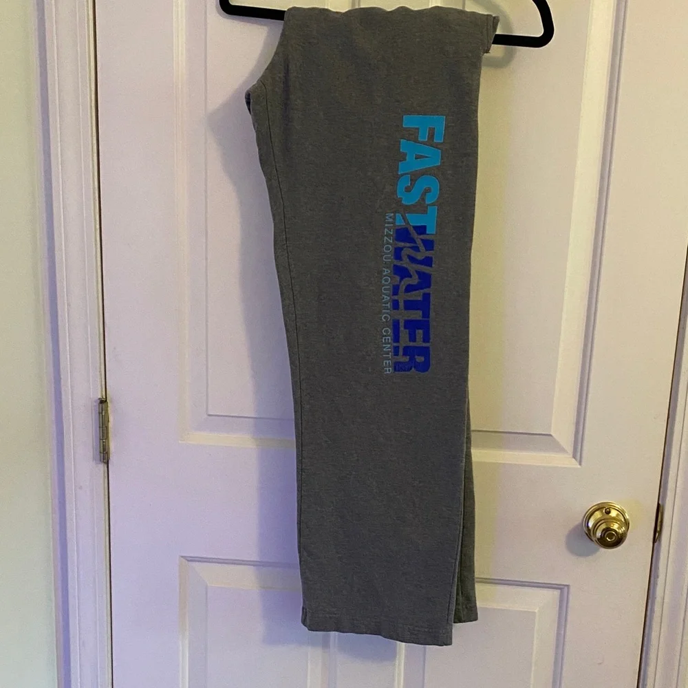 Canvas Gray Sweatpants with graphic fast water print